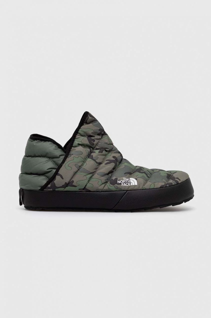 Papuče The North Face Men S Thermoball Traction Bootie zelená farba