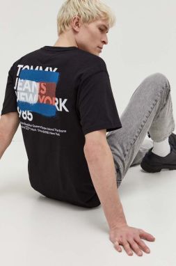 Bavlnené tričko Tommy Jeans pánsky, čierna farba, s potlačou