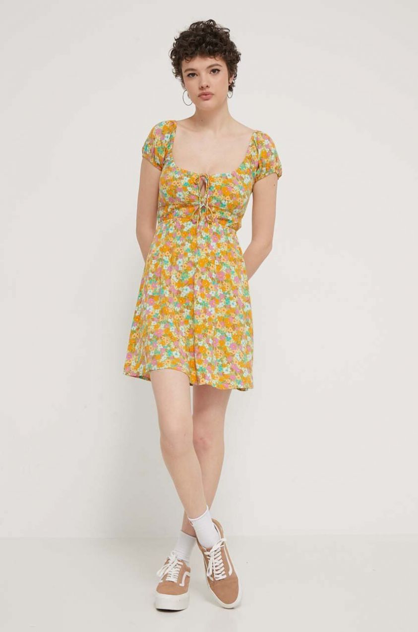 Šaty Billabong mini, áčkový strih, ABJWD00669
