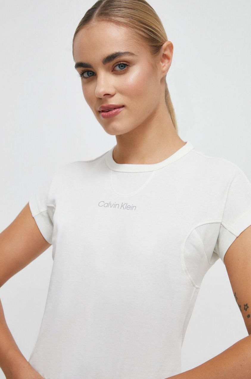 Tréningové tričko Calvin Klein Performance biela farba