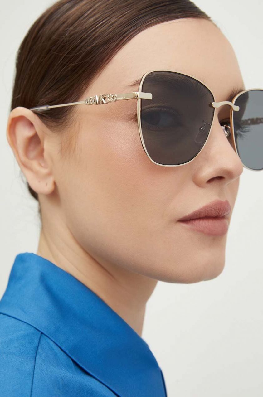 Slnečné okuliare Michael Kors BEIJING dámske, zlatá farba, 0MK1158D