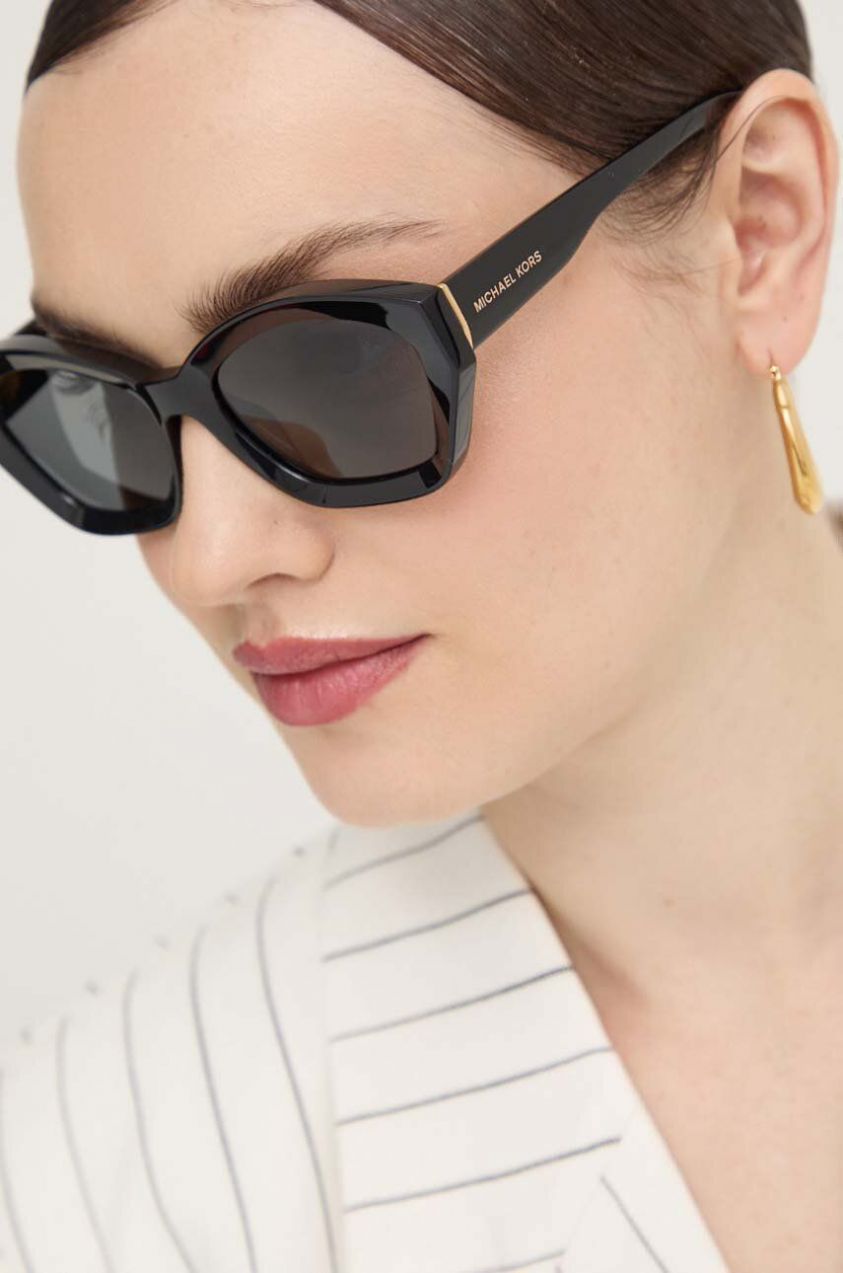 Slnečné okuliare Michael Kors BEL AIR dámske, čierna farba, 0MK2209U