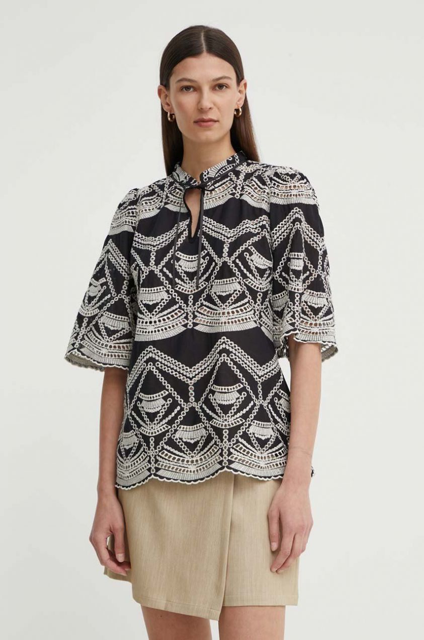 Bavlnená blúzka Bruuns Bazaar ArvensisBBLarin shirt dámska, čierna farba, s nášivkou, BBW3921