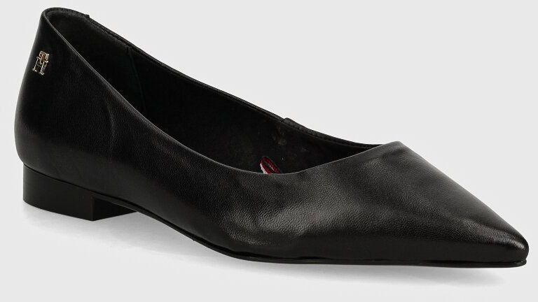 Kožené balerínky Tommy Hilfiger TH POINTY BALLERINA čierna farba, FW0FW08291