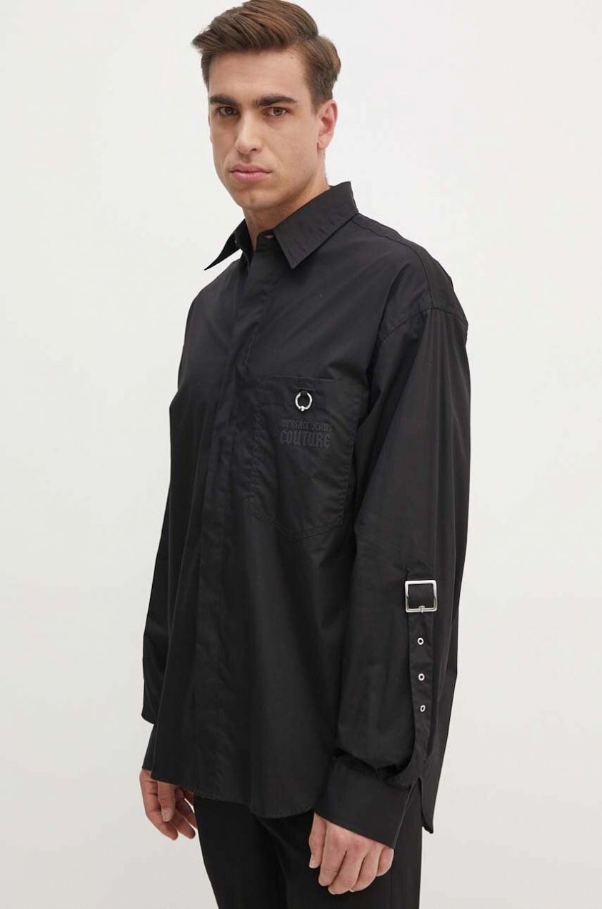 Bavlnená košeľa Versace Jeans Couture pánska, čierna farba, voľný strih, s klasickým golierom, 77GAL218 N0132