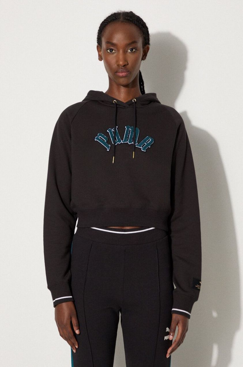 Mikina Puma Classics Play Paris Relaxed Hoodie dámska, čierna farba, s kapucňou, s nášivkou, 627484