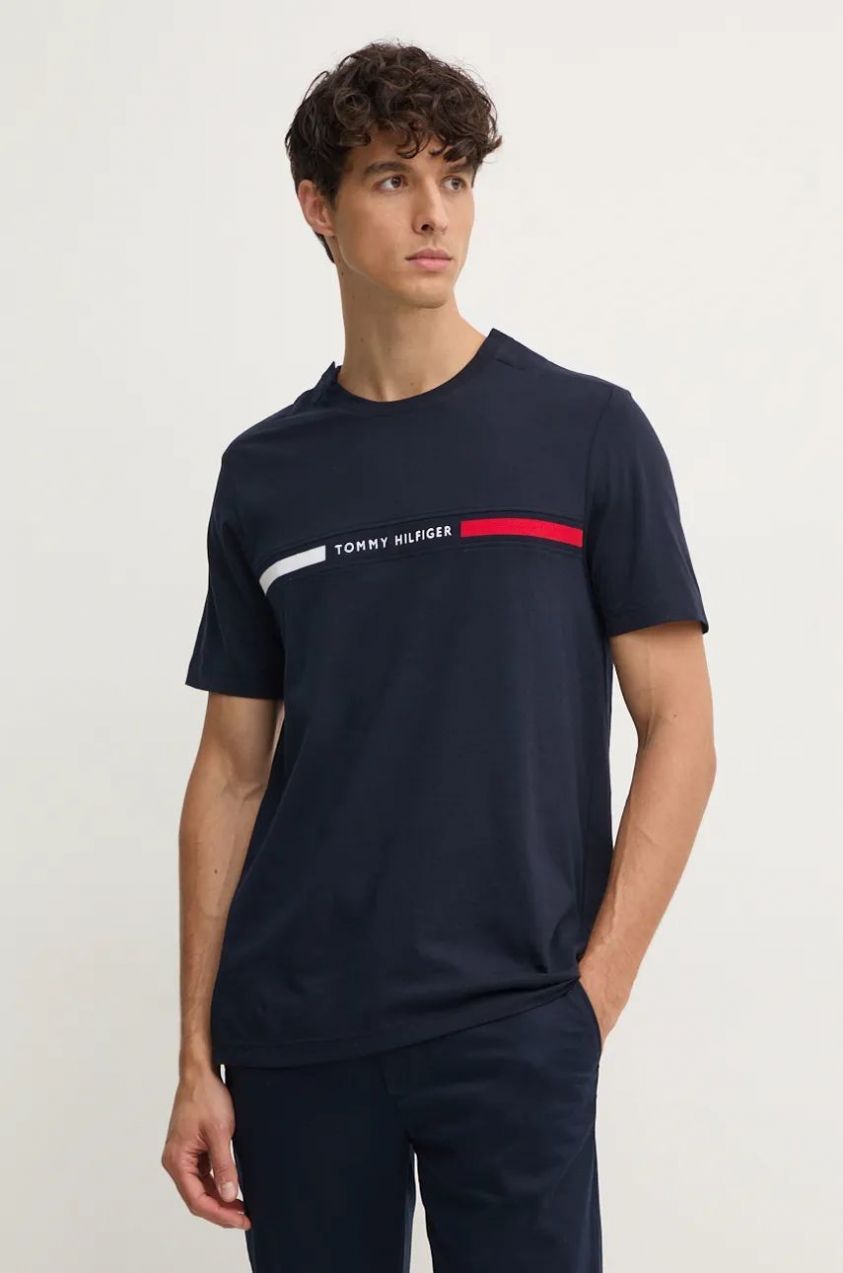 Bavlnené tričko Tommy Hilfiger pánske, tmavomodrá farba, s nášivkou, MW0MW37390