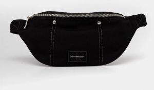 Ľadvinka Calvin Klein Jeans čierna farba, K50K512552