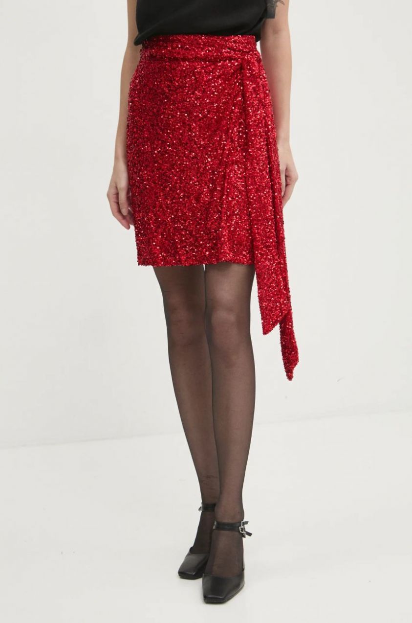 Sukňa Never Fully Dressed Sequin Mini Jaspre Skirt červená farba, mini, áčkový strih, NFDSK593