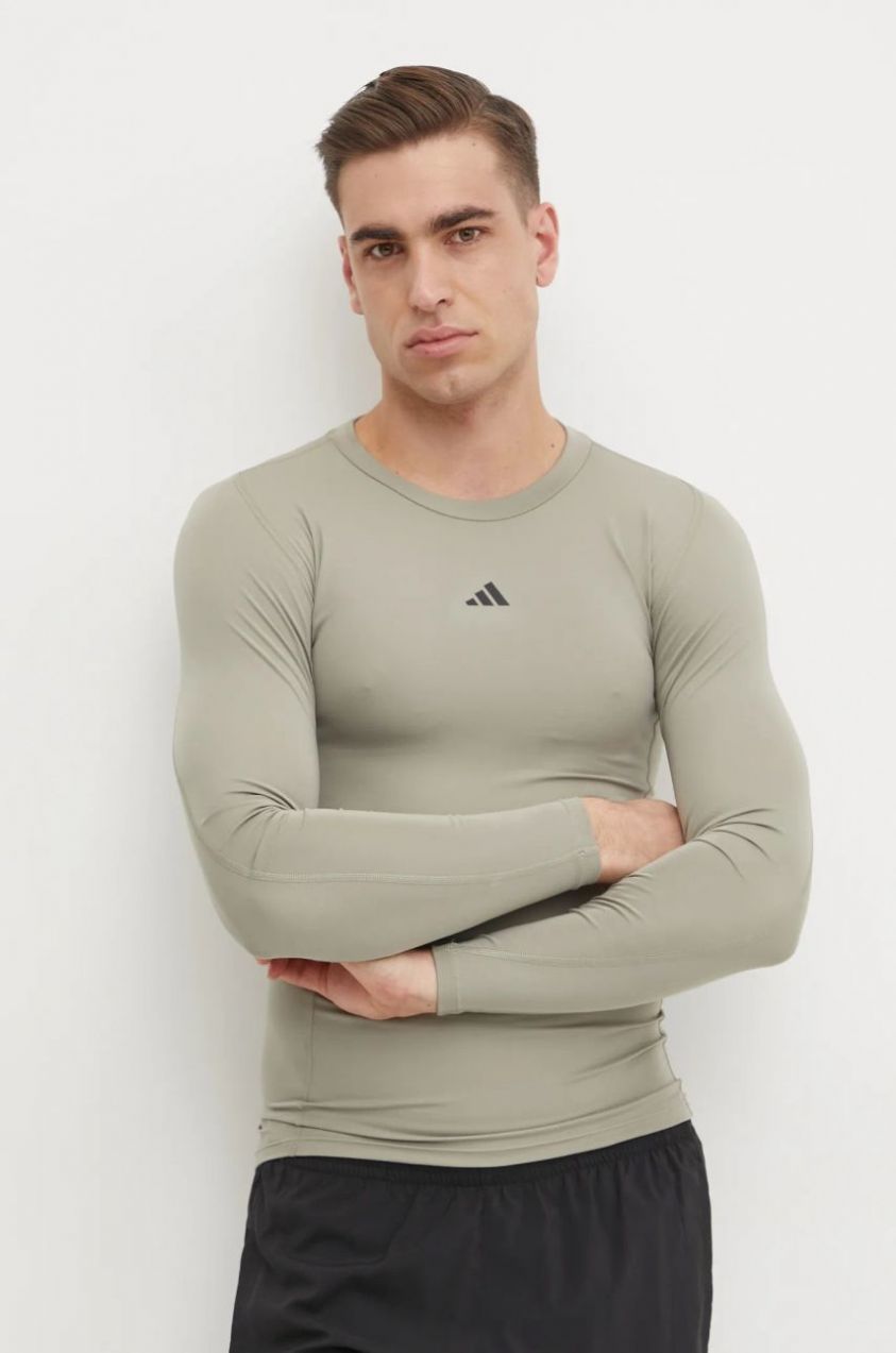 Tréningové tričko s dlhým rukávom adidas Performance Techfit šedá farba, jednofarebné, JE6704