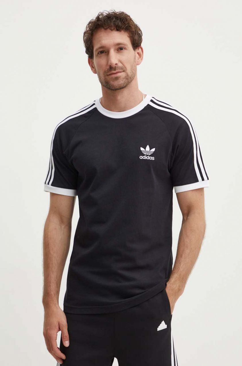 Bavlnené tepláky adidas Originals Adicolor 3-Stripes čierna farba, vzorované, IA4845