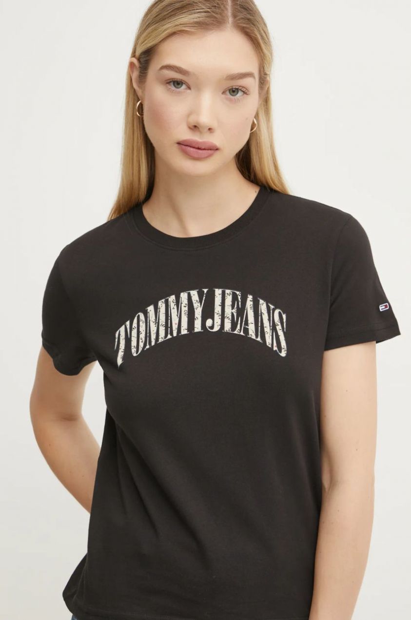 Bavlnené tričko Tommy Jeans dámske, čierna farba, DW0DW20161