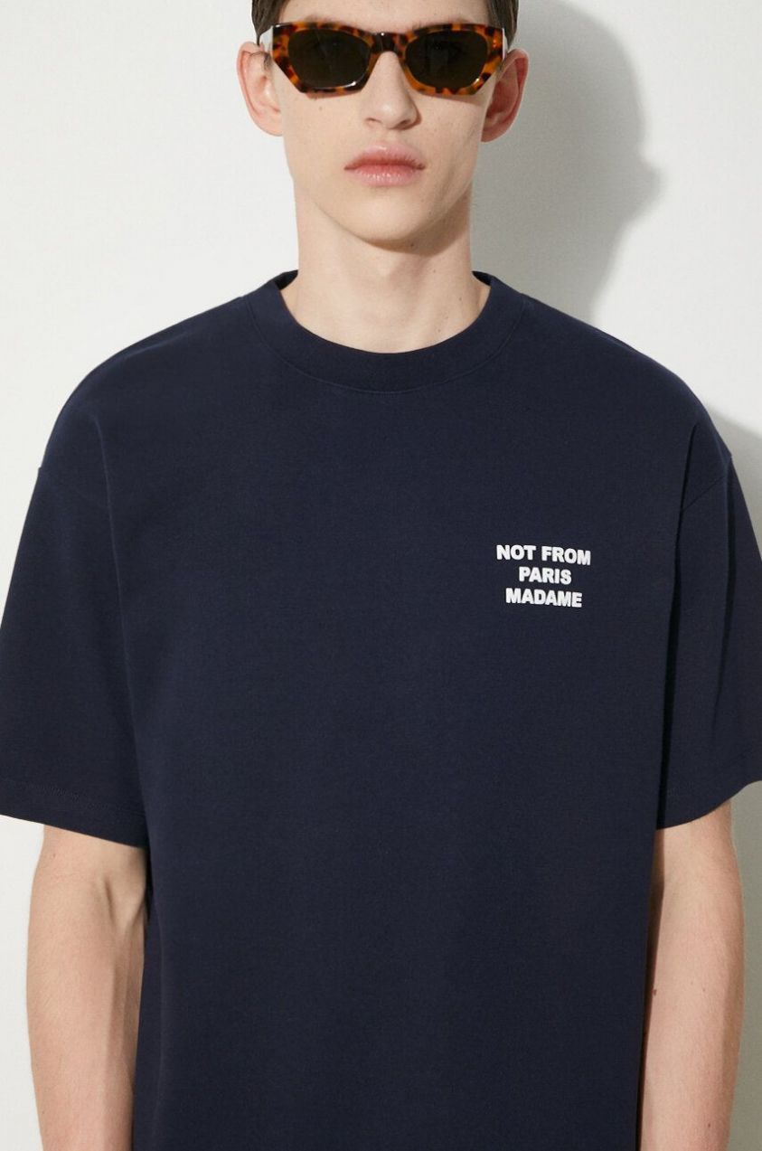 Bavlnené tričko Drôle de Monsieur Le T-Shirt Slogan pánske, tmavomodrá farba, s potlačou, PERM-TS203-CO002-NY