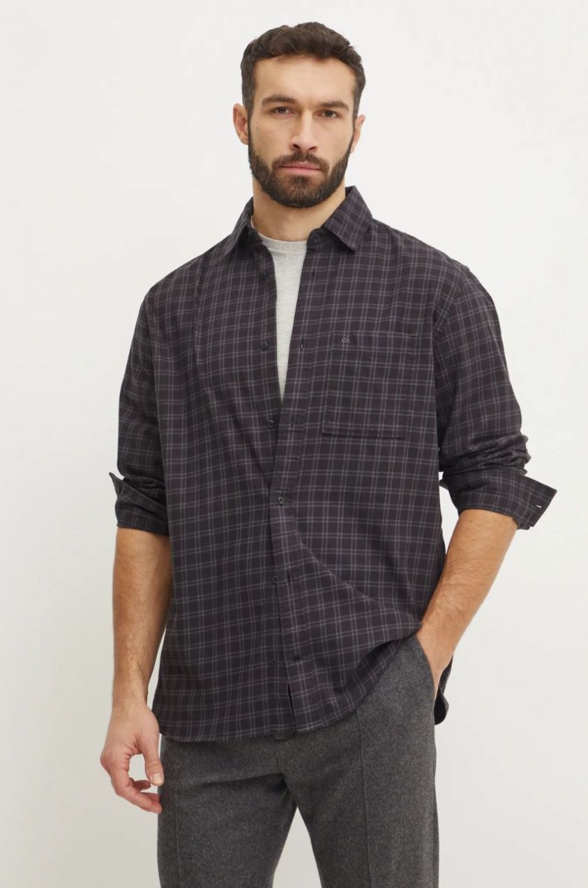 Košeľa Calvin Klein pánska, čierna farba, voľný strih, s klasickým golierom, K10K113819