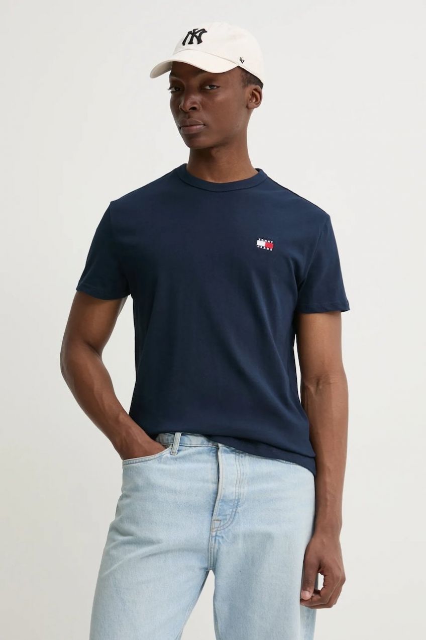 Bavlnené tričko Tommy Jeans pánske, tmavomodrá farba, jednofarebné, DM0DM20322