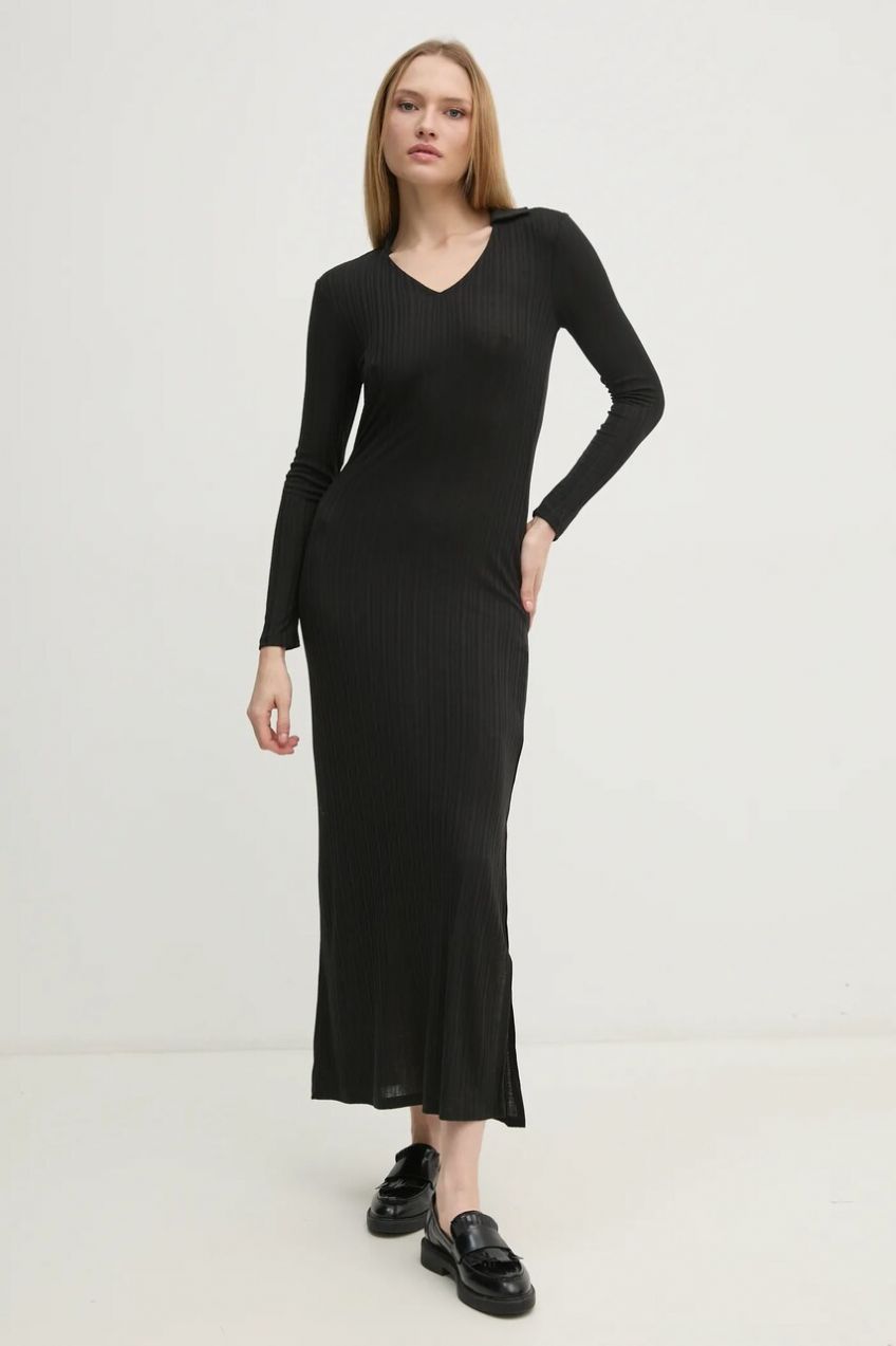 Šaty Calvin Klein Jeans čierna farba, maxi, priliehavá, J20J224837