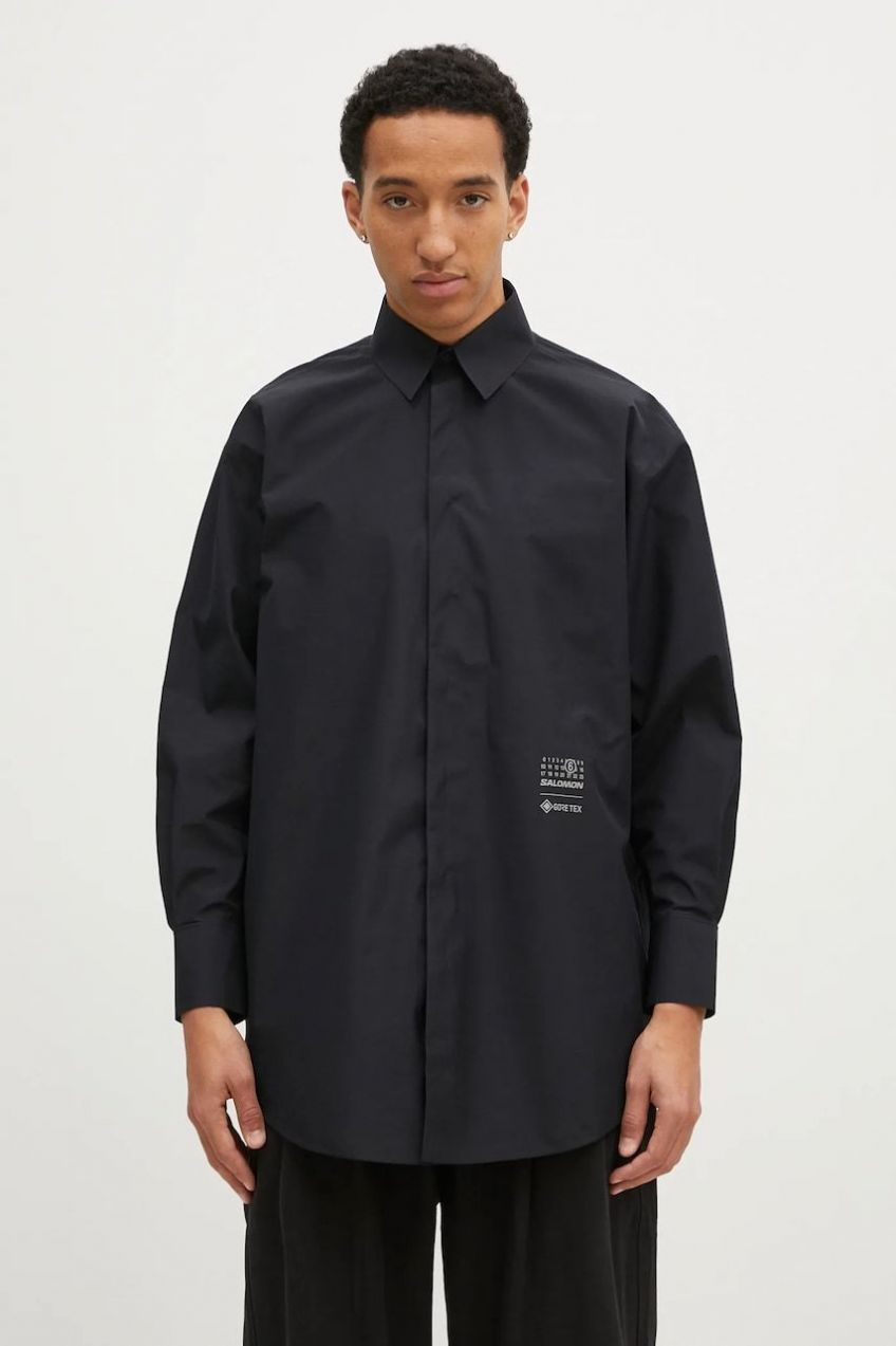 Košeľa MM6 Maison Margiela pánska, čierna farba, voľný strih, s klasickým golierom, SH0DT0018.M35200