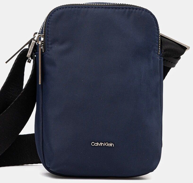 Malá taška Calvin Klein tmavomodrá farba, K50K512888