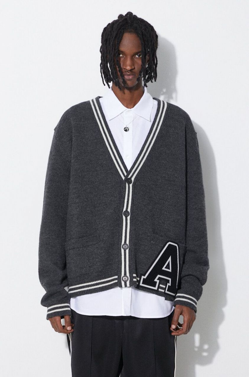 Vlnený kardigán AMBUSH A Patch Knit Cardigan šedá farba, BMHB003S24KNI