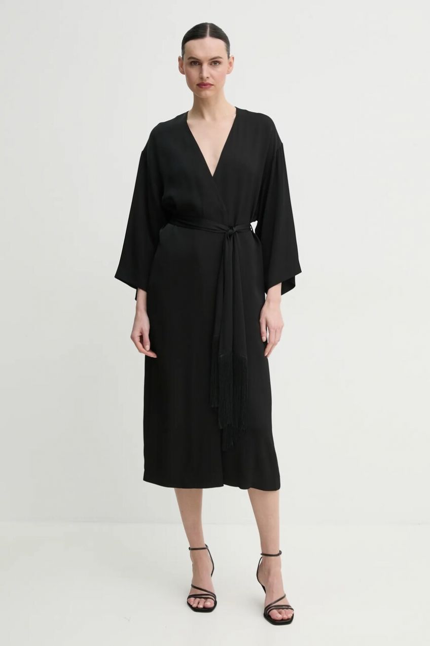 Šaty ISABELLE BLANCHE čierna farba, midi, áčkový strih, IS25SS-A120-T011