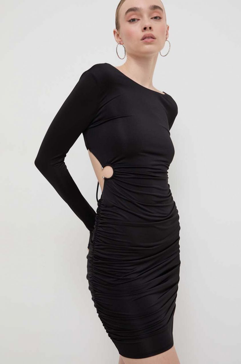 Šaty Guess ALEXIA čierna farba, midi, priliehavé, W4GK75 KBAC2