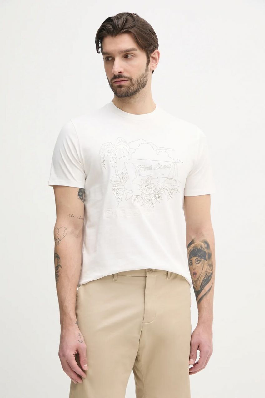 Bavlnené tričko Guess pánske, béžová farba, s nášivkou, M5GI39 KBW41