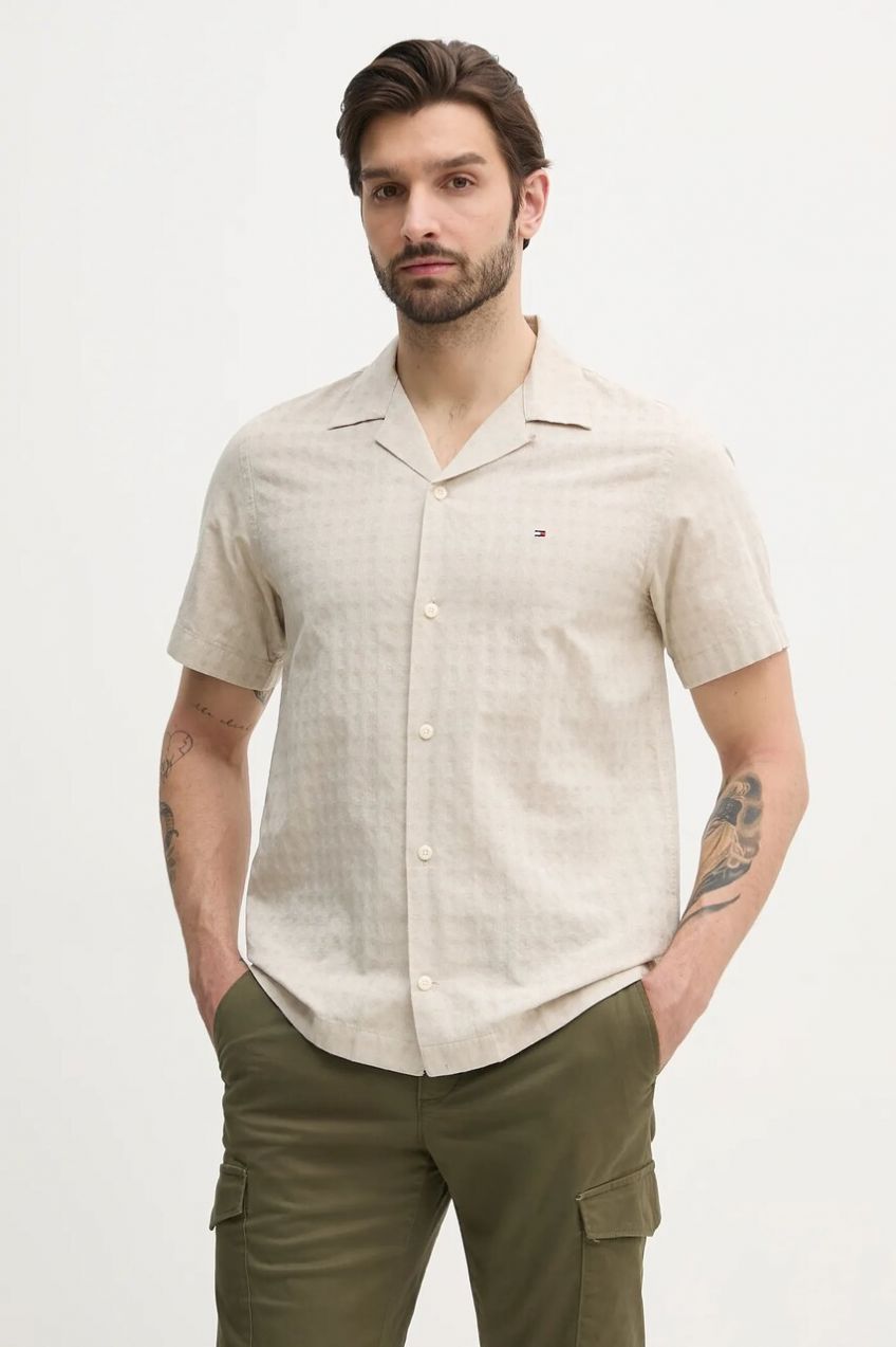 Košeľa s prímesou ľanu Tommy Hilfiger pánska, béžová farba, regular, MW0MW38564
