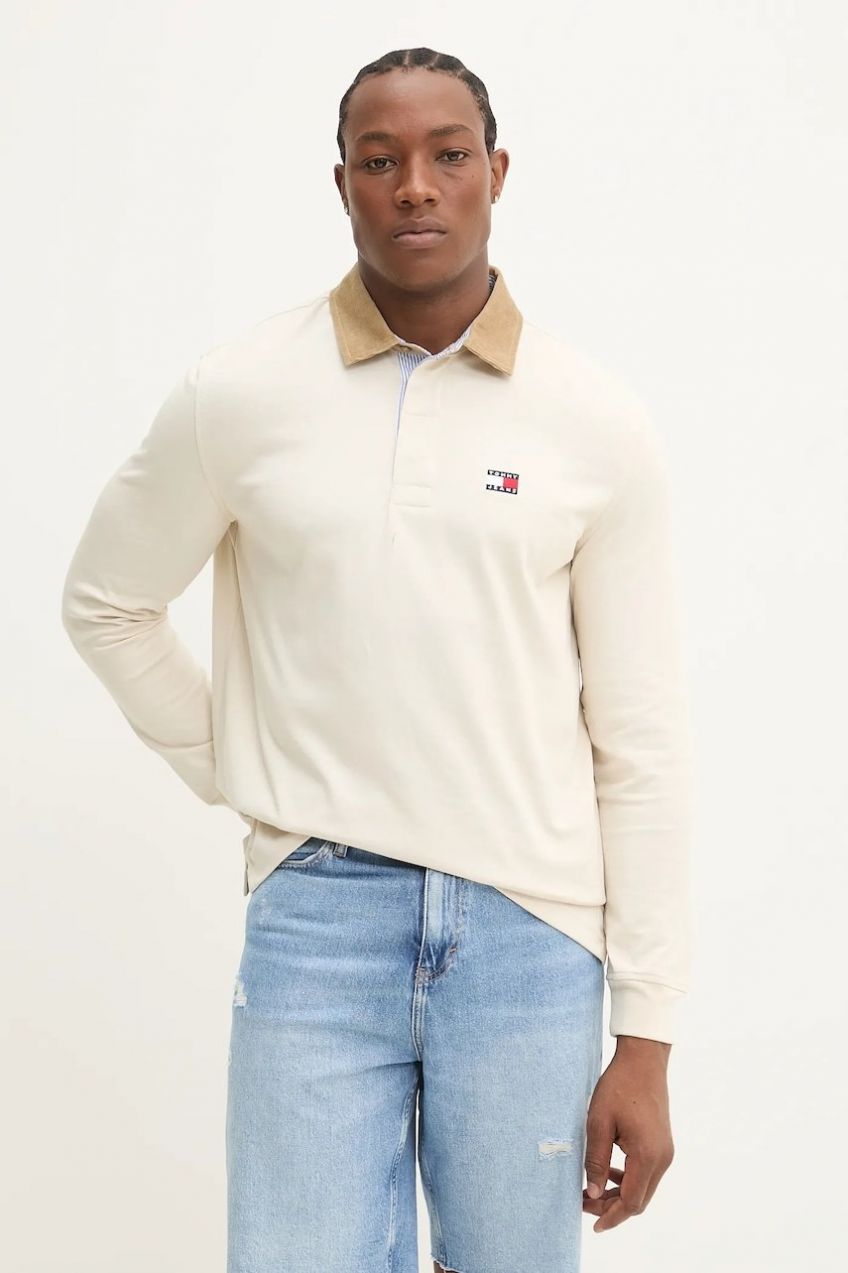 Bavlnené tričko s dlhým rukávom Tommy Jeans béžová farba, jednofarebné, DM0DM20913