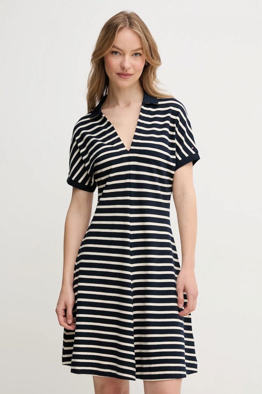 Šaty Tommy Hilfiger tmavomodrá farba, mini, áčkový strih, WW0WW44513
