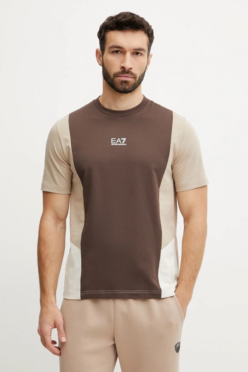 Bavlnené tričko EA7 Emporio Armani pánske, hnedá farba, vzorované, AF12874.7M000276