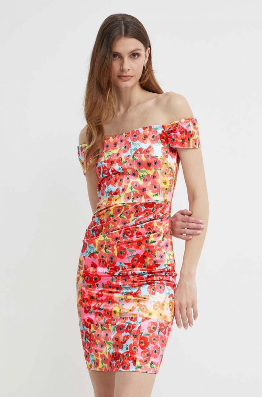 Šaty Guess oranžová farba, mini, priliehavé