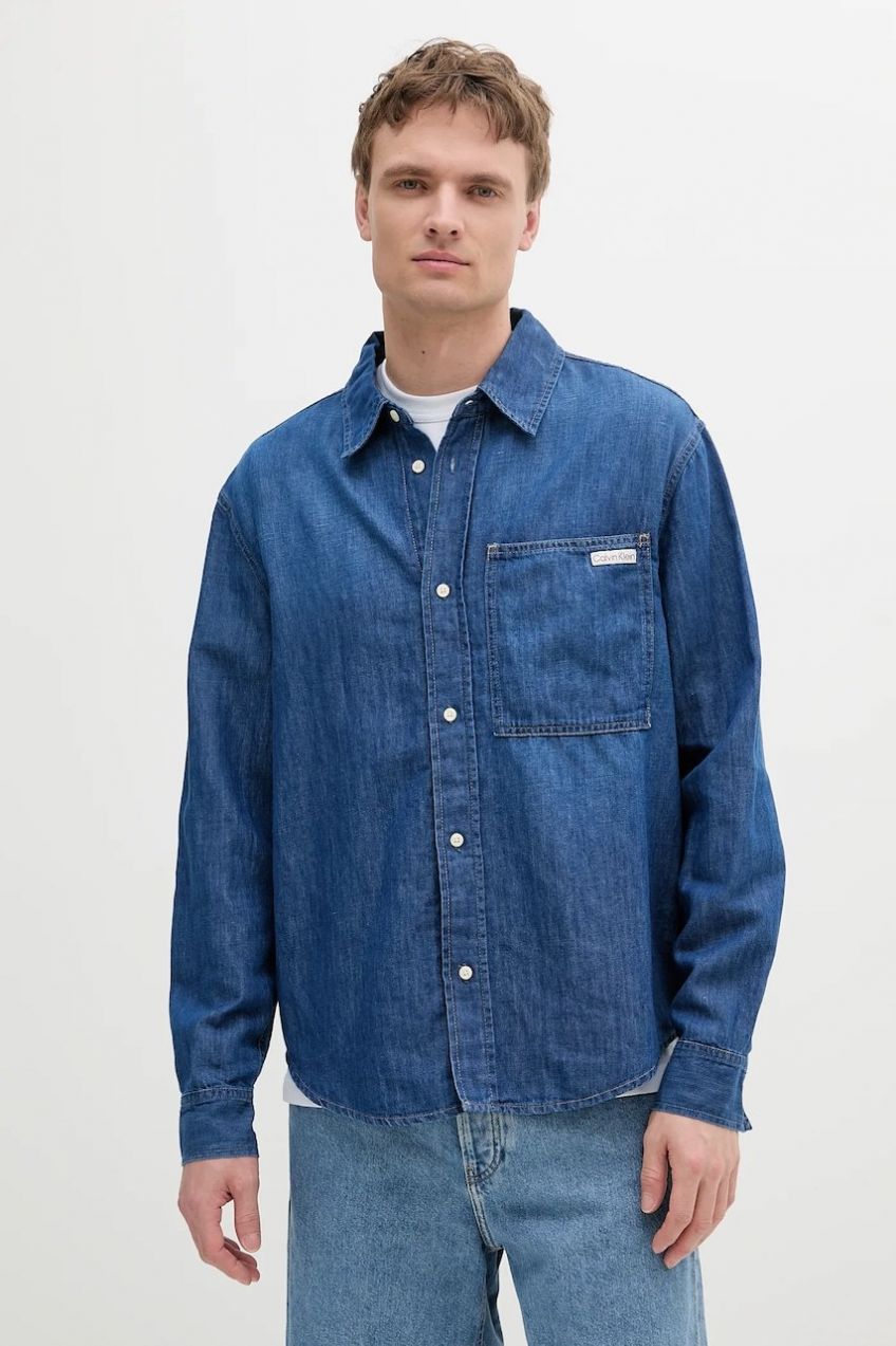Košeľa Calvin Klein Jeans voľný strih, s klasickým golierom, J30J327509
