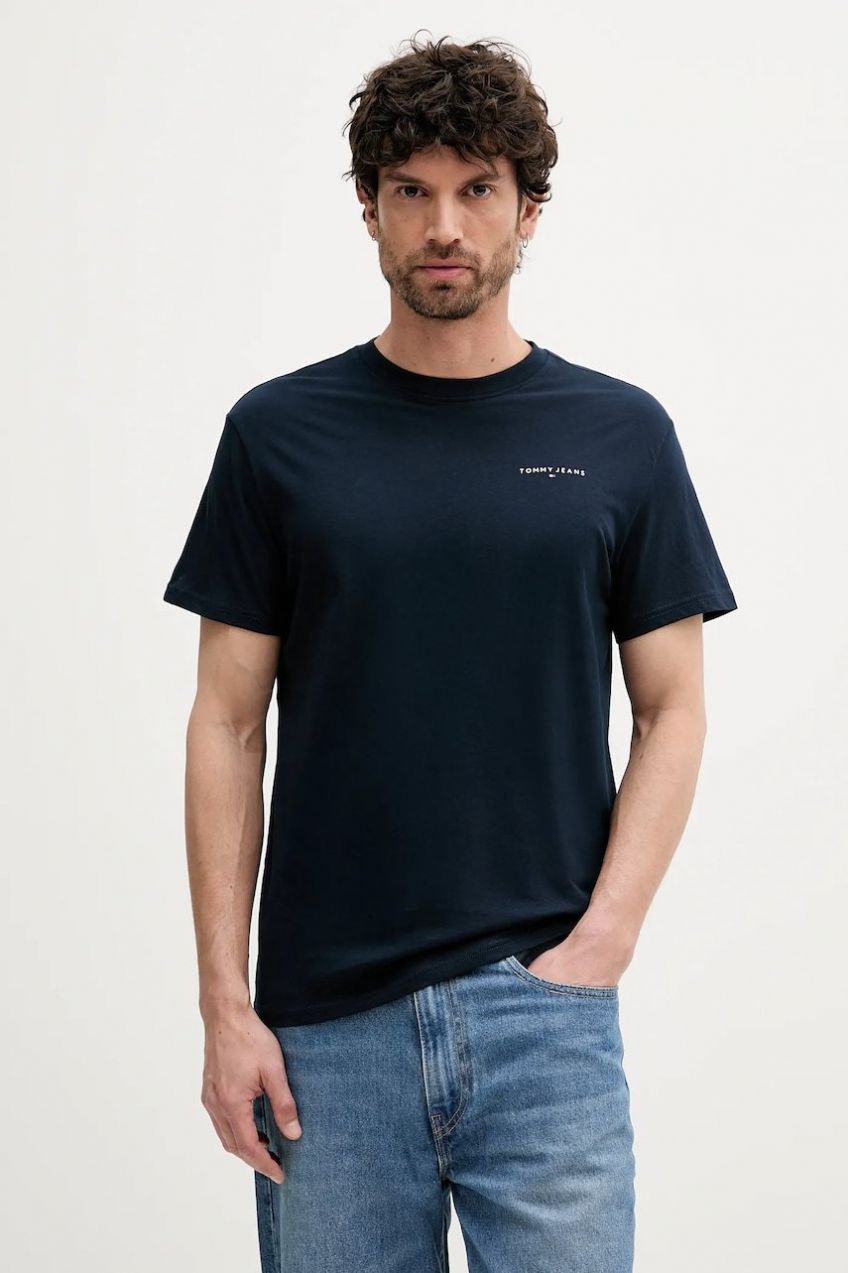 Bavlnené tričko Tommy Jeans pánske, tmavomodrá farba, s potlačou, DM0DM21780