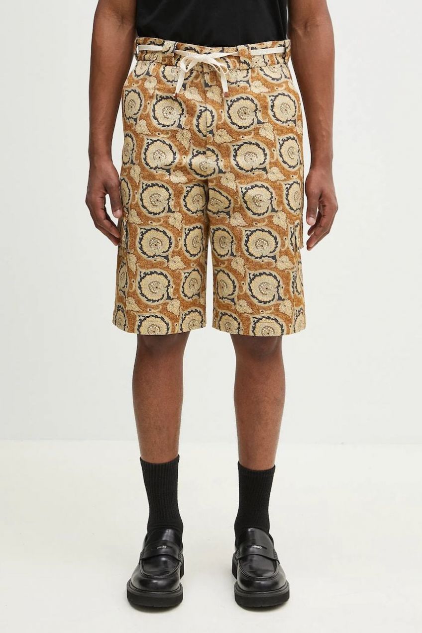 Bavlnené šortky Drôle de Monsieur Le Short Workwear Paisley pánske, žltá farba, G-BS155-CO189-MS