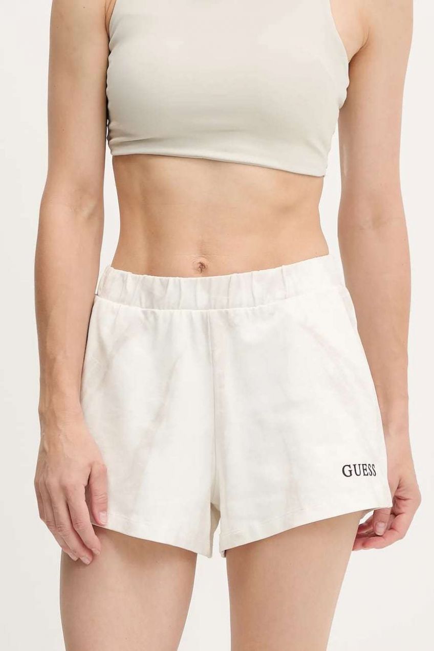 Šortky Guess béžová farba, vzorované, stredne vysoký pás, V5GD11 KCRQ0