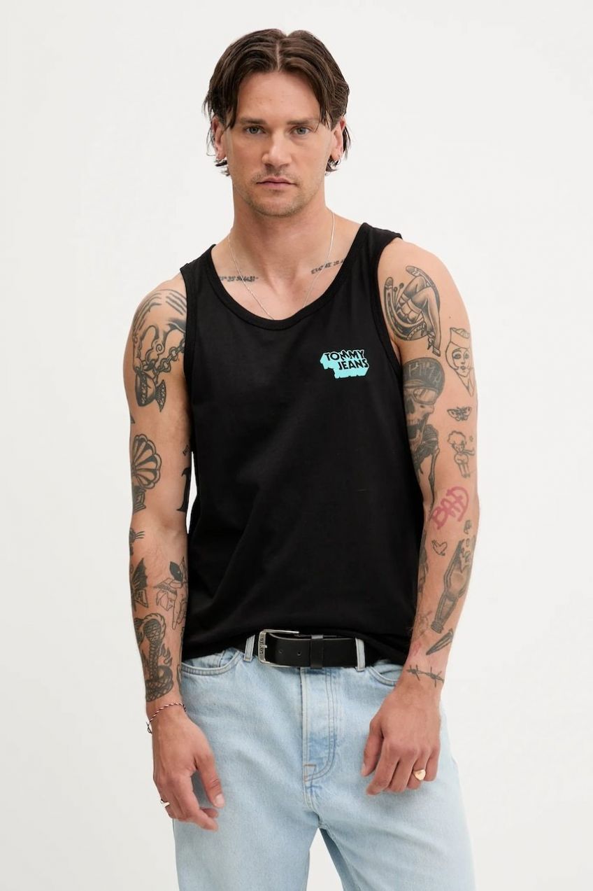 Bavlnený top Tommy Jeans čierna farba, DM0DM21783