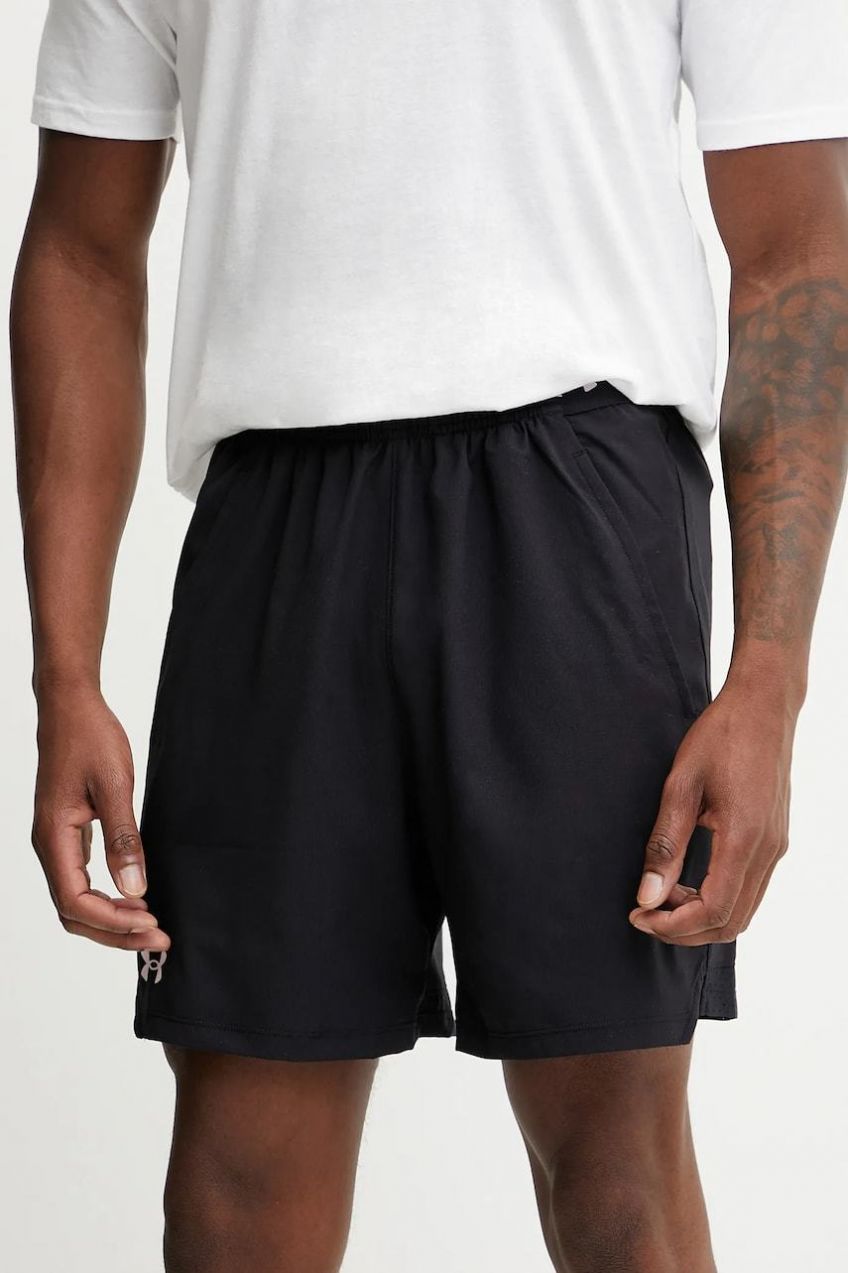 Tréningové šortky Under Armour čierna farba