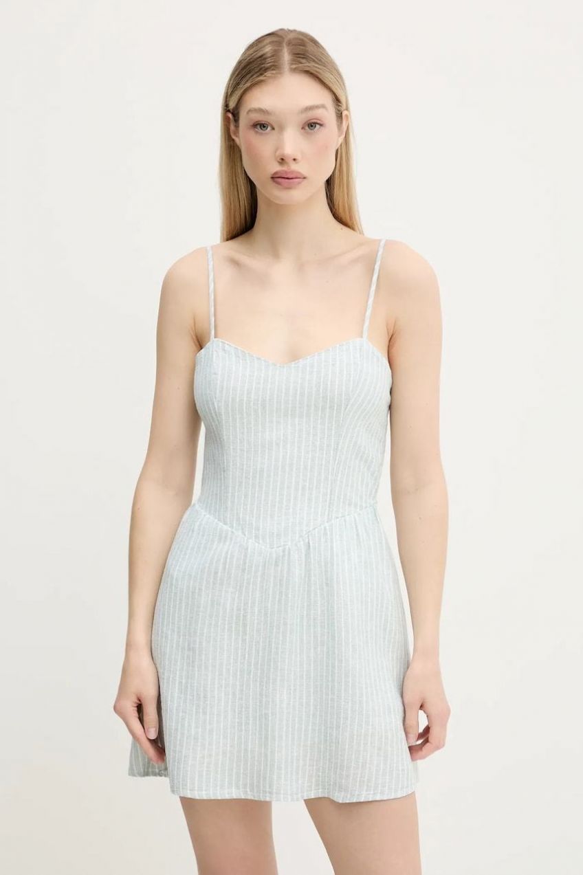 Ľanové šaty Hollister Co. zelená farba, mini, áčkový strih, KI359-5120