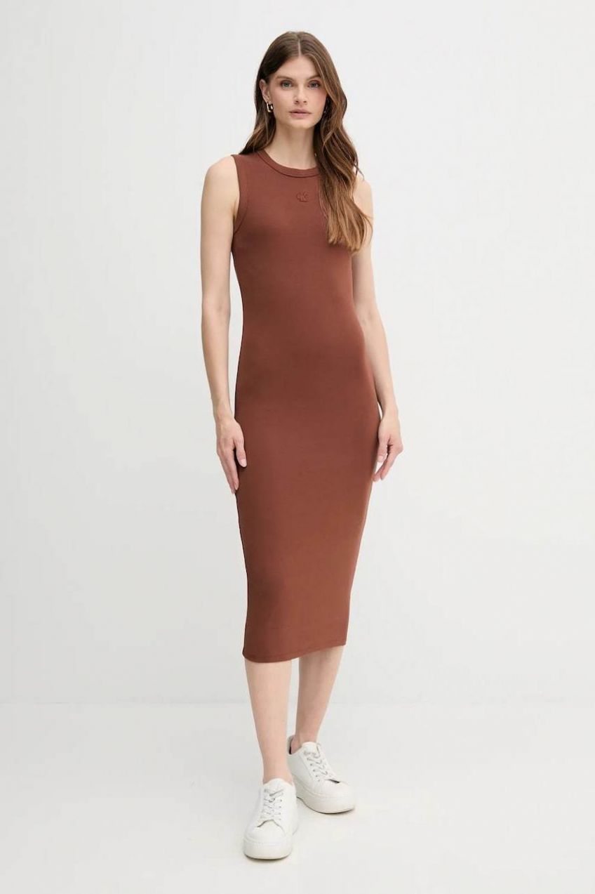 Šaty Calvin Klein Jeans hnedá farba, midi, priliehavé, LV047C240G