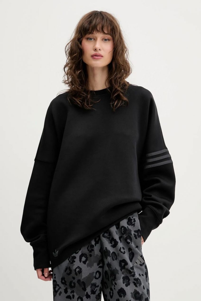 Mikina adidas Originals Neuclassics čierna farba, s nášivkou, JW7918