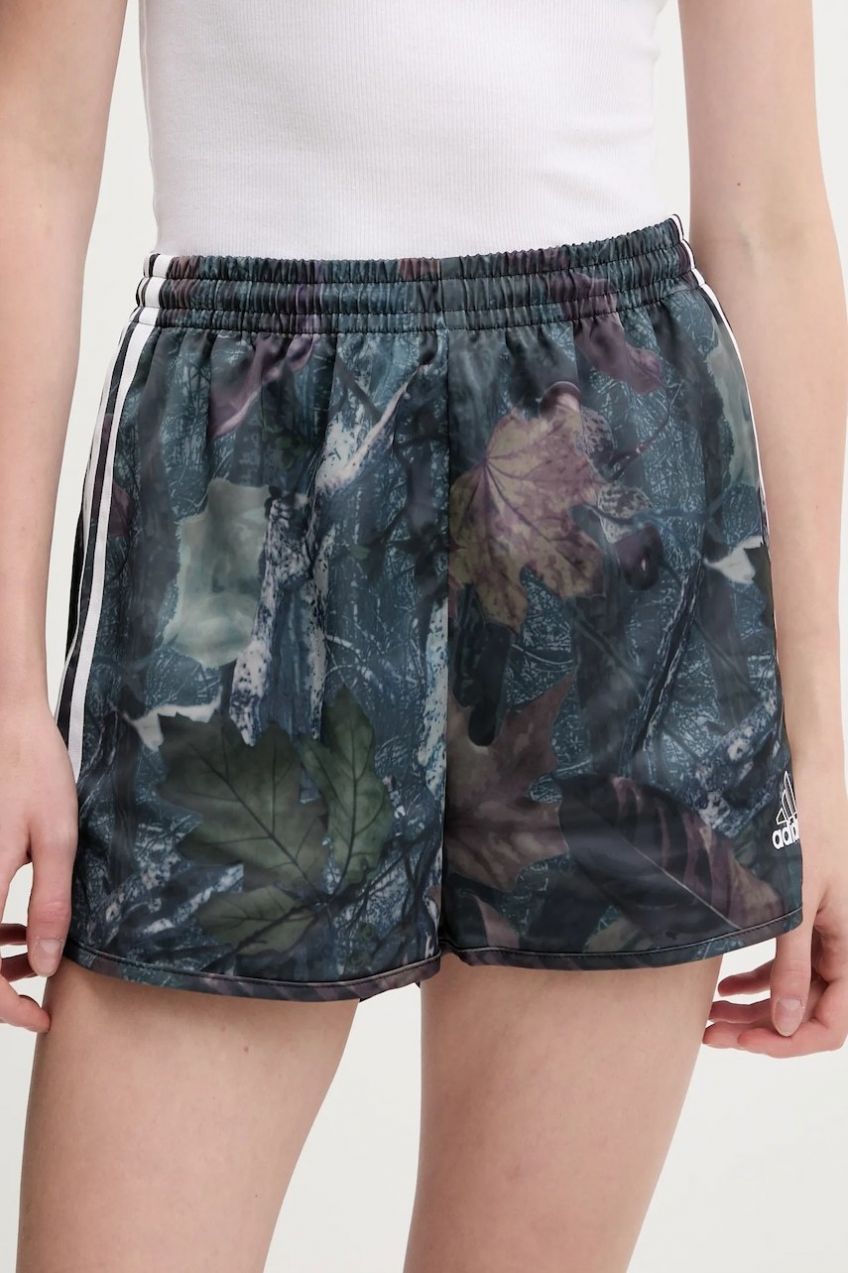 Šortky adidas Originals Satin Shorts čierna farba, vzorované, vysoký pás, KE3739
