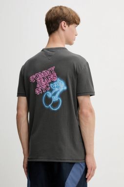 Bavlnené tričko Tommy Jeans pánske, šedá farba, s potlačou, DM0DM21829