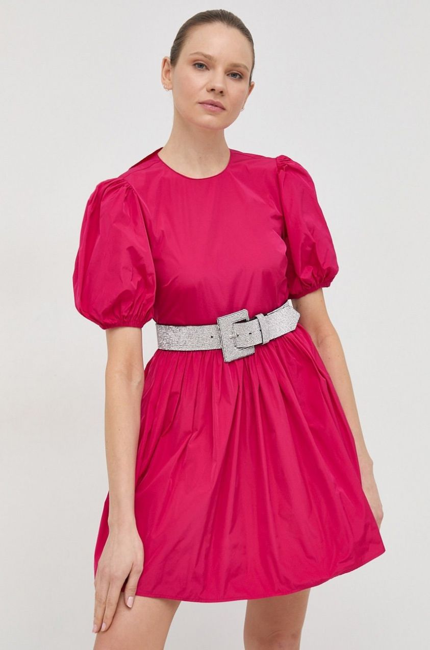 Šaty Red Valentino ružová farba, mini, áčkový strih