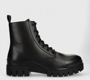 Kožená obuv Calvin Klein Jeans TRANSP COMBAT MID LACEUP LTH pánska, čierna farba, YM0YM00755