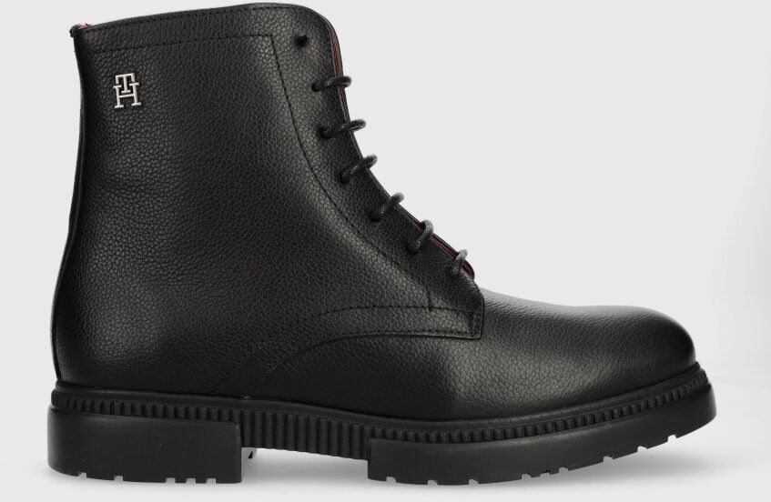 Kožená obuv Tommy Hilfiger COMFORT CLEATED THERMO LTH BOOT pánska, čierna farba, FM0FM04651