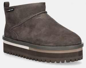 Semišové snehule Tommy Jeans TJW SUEDE FLATFORM BOOT WL šedá farba, EN0EN02599