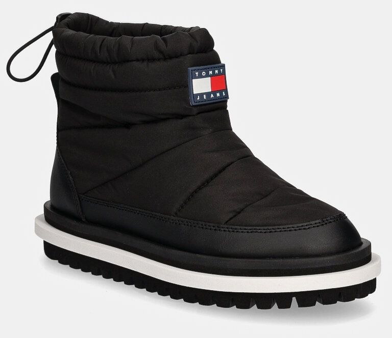 Snehule Tommy Jeans TJW PADDED FLAT BOOT WL čierna farba, EN0EN02725