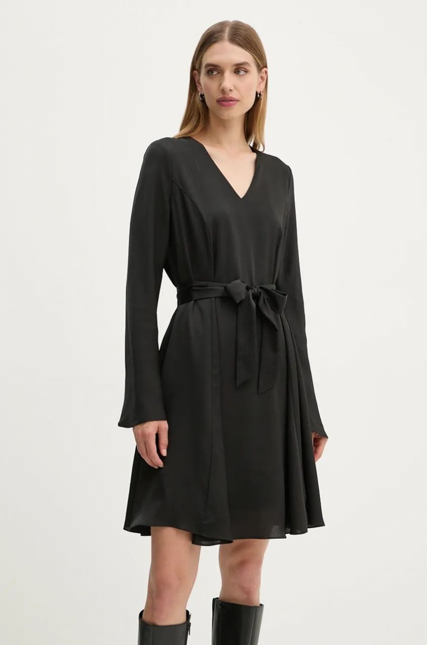 Šaty Bruuns Bazaar AcaciaBBFrais dress čierna farba, mini, áčkový strih, BBW4034