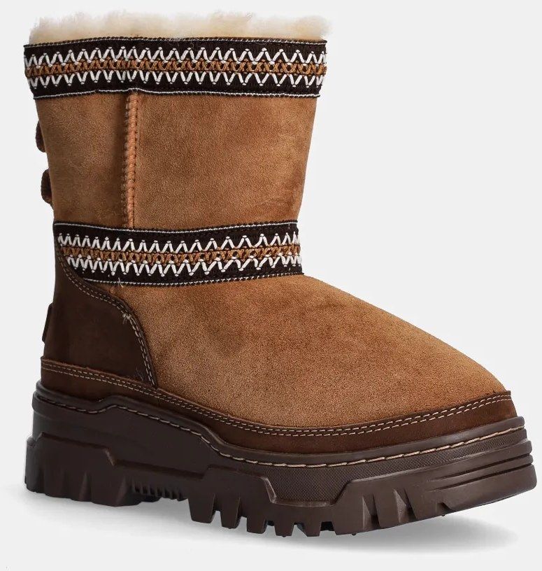 Semišové snehule UGG Classic Mini Trailgazer hnedá farba, 1158322-CHE