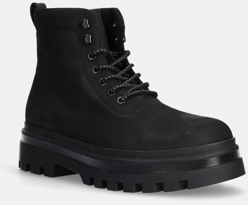 Nubukové topánky Calvin Klein Jeans LUGGED LACEUP BOOT OXF HIKING NB čierna farba, YM0YM01076